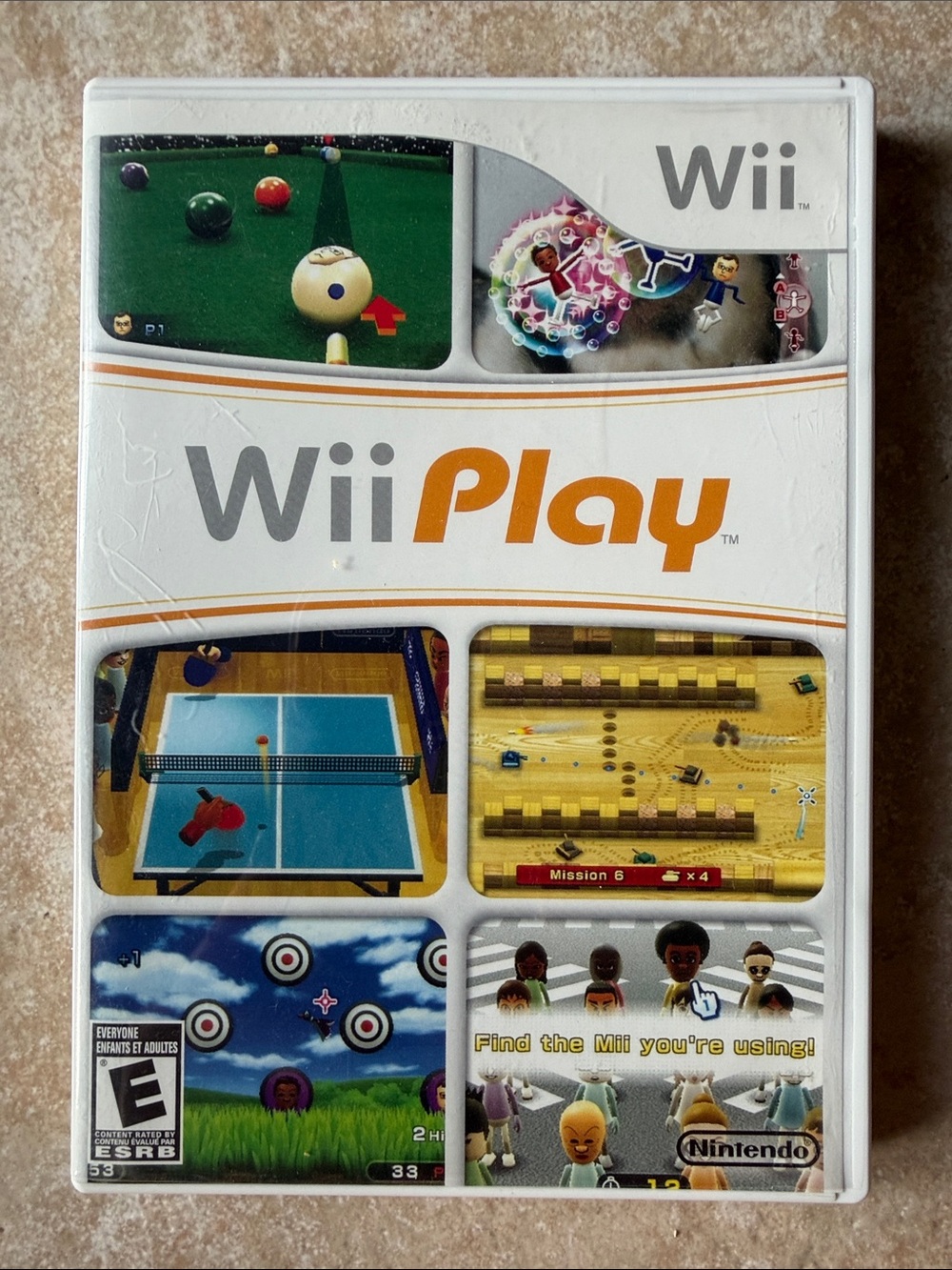 Nintendo WiiPlay Game Case - White with Orange Accents